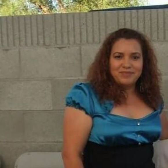 Meet your Posher, Ana - Picture 1 of 1